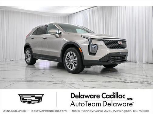 2025 Cadillac XT4 Premium Luxury