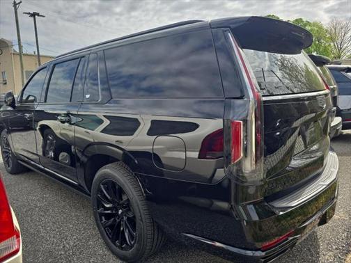 2021 Cadillac Escalade ESV Sport Platinum