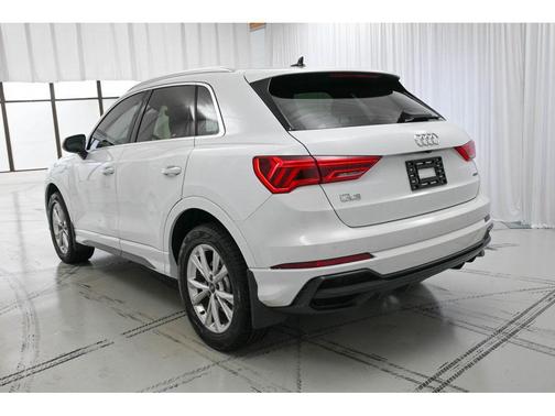 2021 Audi Q3 45 S line Premium Plus
