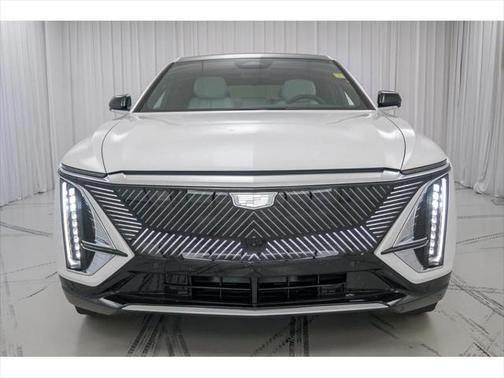 2025 Cadillac LYRIQ Luxury w/1SC