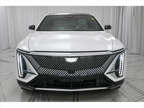 2025 Cadillac LYRIQ Luxury w/1SC