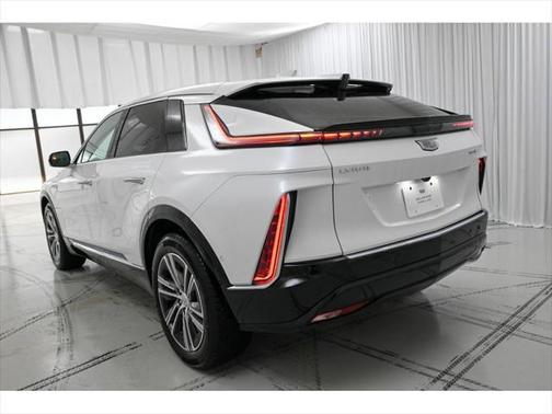 2025 Cadillac LYRIQ Luxury w/1SC