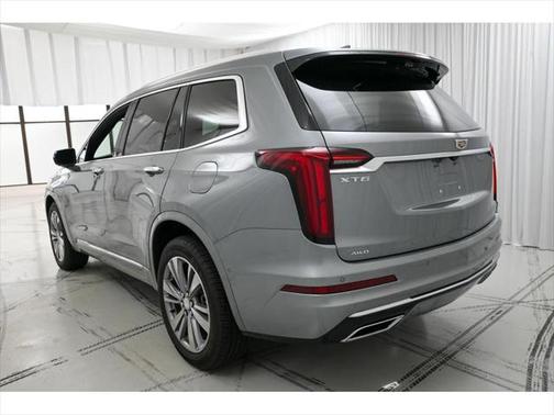 2025 Cadillac XT6 Premium Luxury AWD