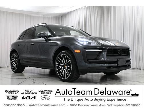 Volcano Grey Metallic 2024 Porsche Macan Macan