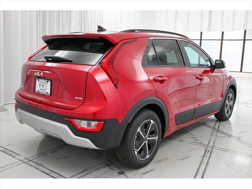2025 Kia Niro Plug-In Hybrid EX