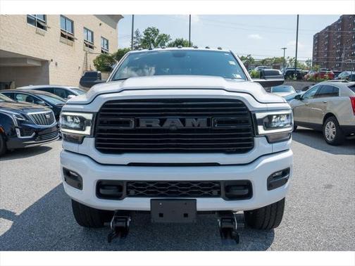 2022 RAM 2500 Laramie Crew Cab 4x4 6'4' Box