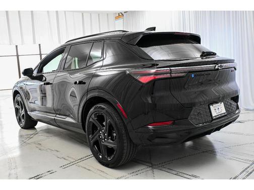Black 2024 Chevrolet Equinox EV RS