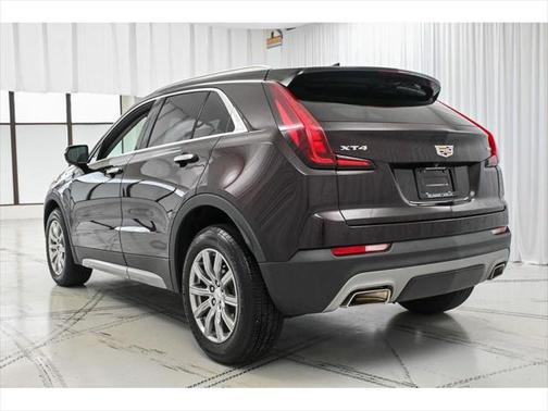 2021 Cadillac XT4 Premium Luxury