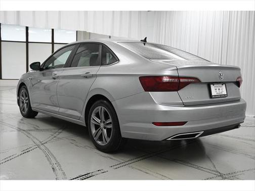 2021 Volkswagen Jetta 1.4T R-Line