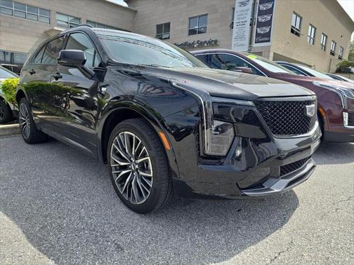 2024 Cadillac XT4 Sport