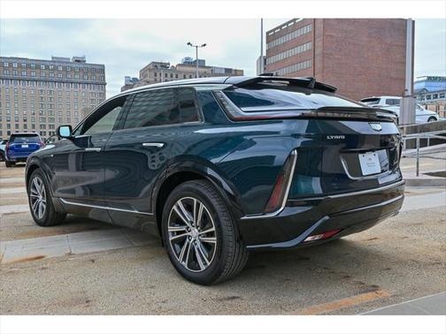 2025 Cadillac LYRIQ Luxury w/1SC