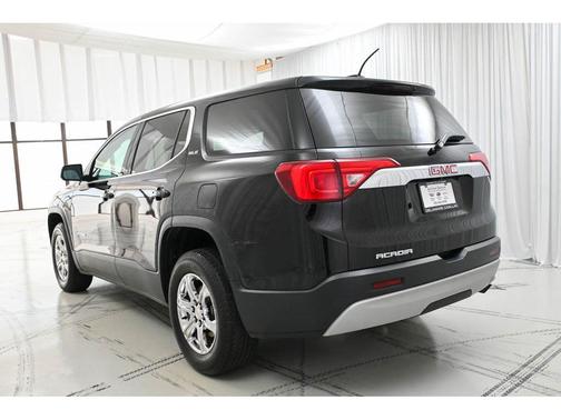 2019 GMC Acadia SLE-1