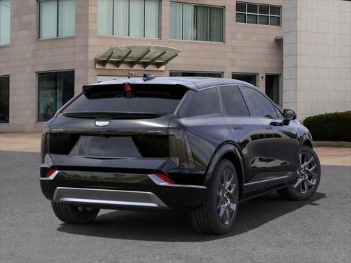 2025 Cadillac OPTIQ Luxury