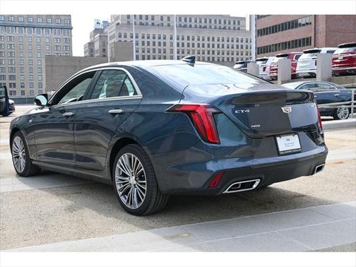 2025 Cadillac CT4 Premium Luxury