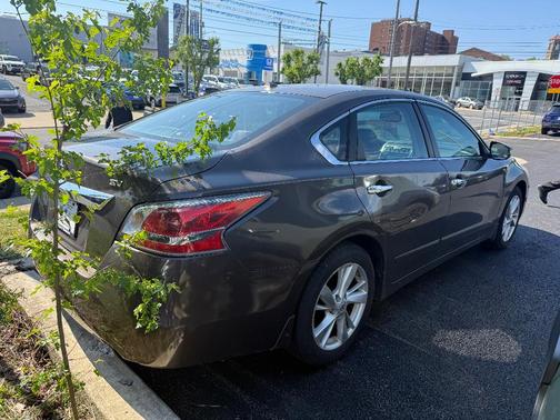 Java Metallic 2015 Nissan Altima 2.5 SV