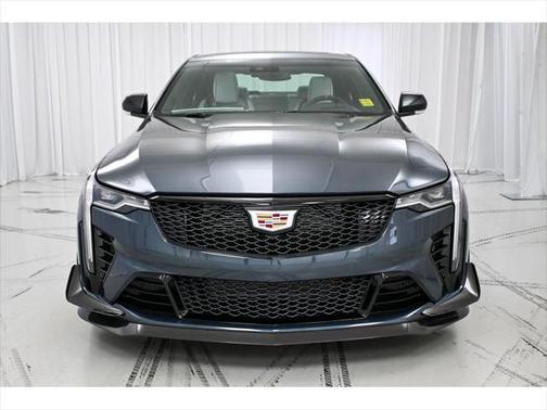 2025 Cadillac CT4-V V-Series Blackwing