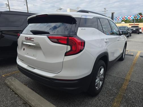 Summit White 2020 GMC Terrain SLE