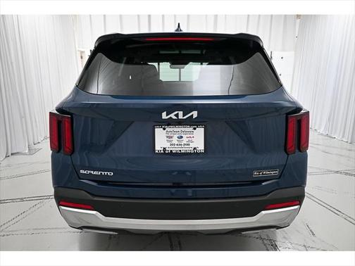 2025 Kia Sorento EX