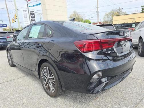 2022 Kia Forte GT-Line