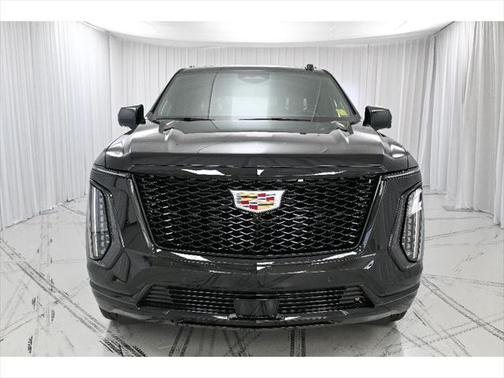 2025 Cadillac Escalade ESV Sport