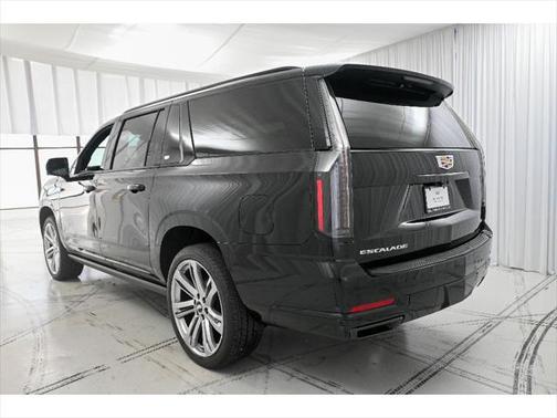 2025 Cadillac Escalade ESV Sport
