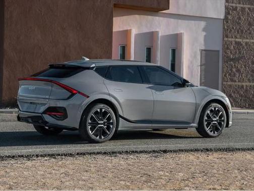 2025 Kia EV6