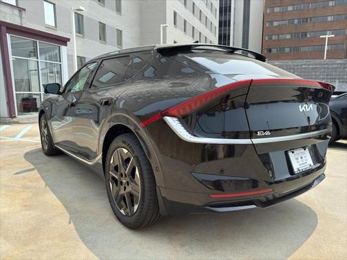 2025 Kia EV6 Wind