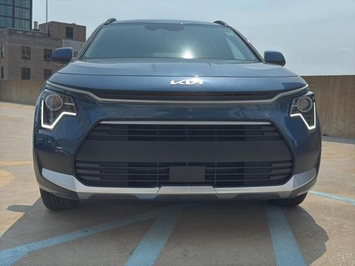 2025 Kia Niro EX