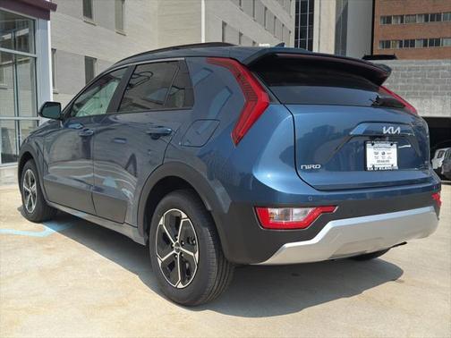 2025 Kia Niro EX