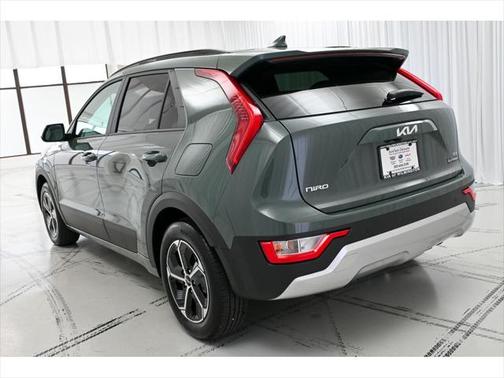 2025 Kia Niro EX