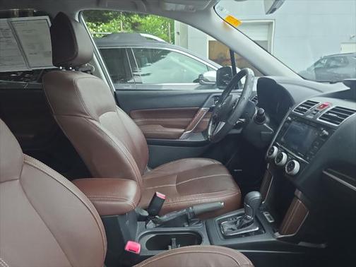 2017 Subaru Forester 2.5i Touring