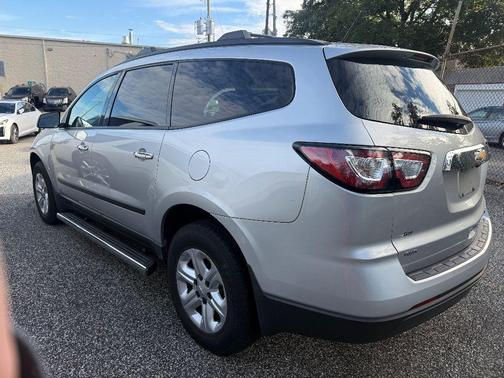 2015 Chevrolet Traverse LS