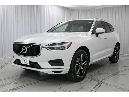2018 Volvo XC60 T6 Momentum