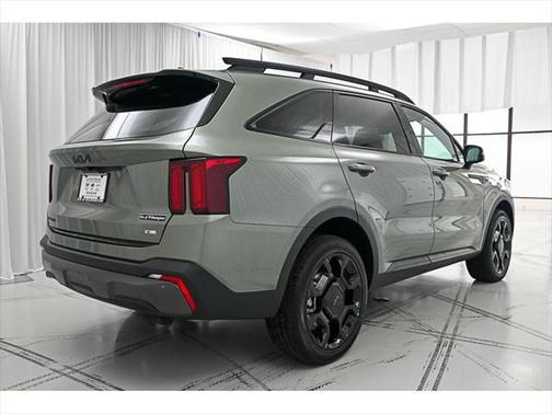 2025 Kia Sorento EX