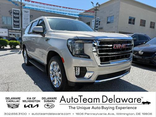 Pearl Beige Metallic 2022 GMC Yukon SLT