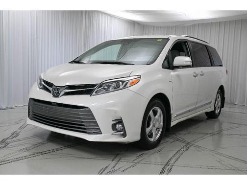 2019 Toyota Sienna Limited