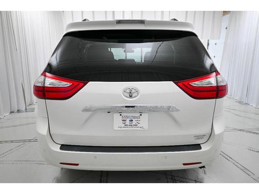 2019 Toyota Sienna Limited