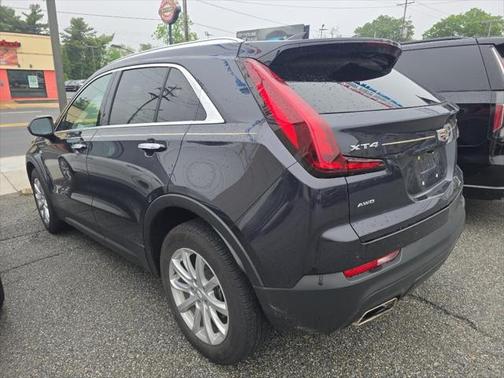 2023 Cadillac XT4 Luxury