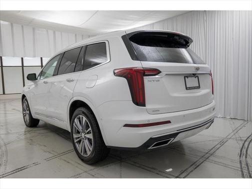 2025 Cadillac XT6 Premium Luxury AWD