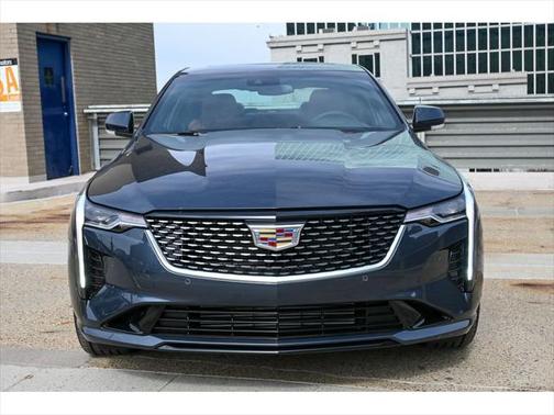2025 Cadillac CT4 Premium Luxury