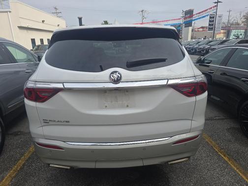 2024 Buick Enclave Essence AWD