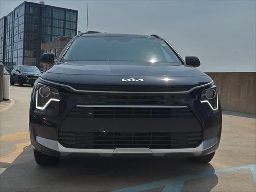 2025 Kia Niro LX
