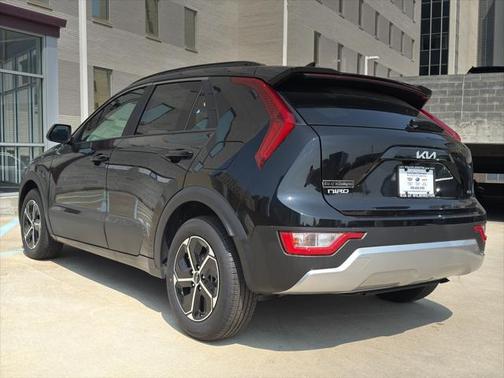 2025 Kia Niro LX