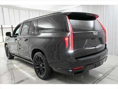 2021 Cadillac Escalade ESV Sport Platinum