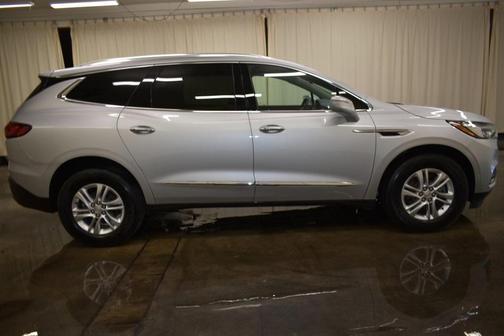 Photo 4 of 30 of 2019 Buick Enclave Essence