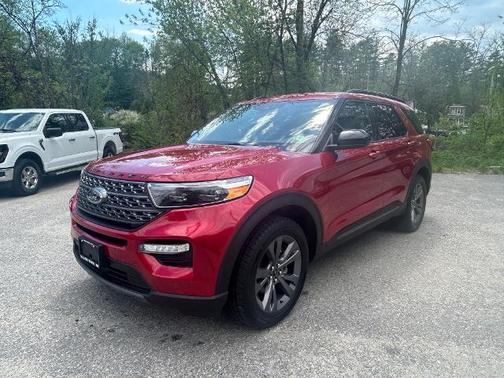 RAPID RED MET TINTED CC 2023 Ford Explorer XLT
