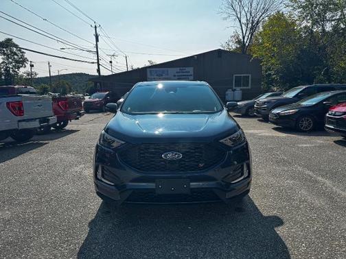 2022 Ford Edge ST