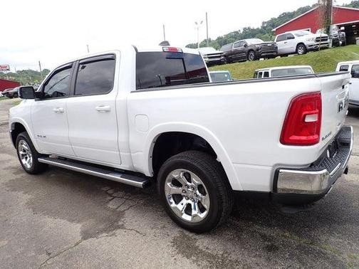 Ivory White Tri-Coat Pearlcoat 2025 RAM 1500 Laramie