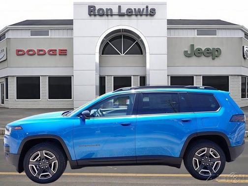 Hydro Blue Pearlcoat 2026 Jeep Cherokee Laredo 4x4