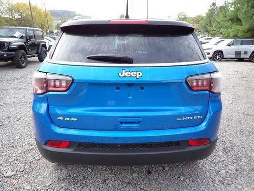 Hydro Blue Pearlcoat 2026 Jeep Compass Limited